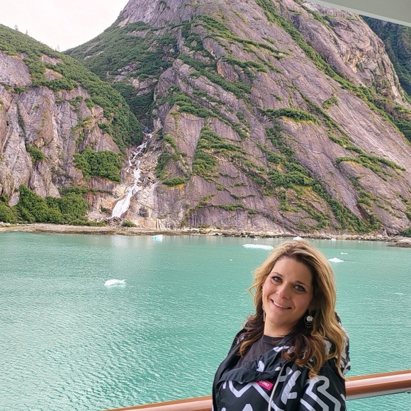 Meet your Posher, Sydney - Picture 4 of 7